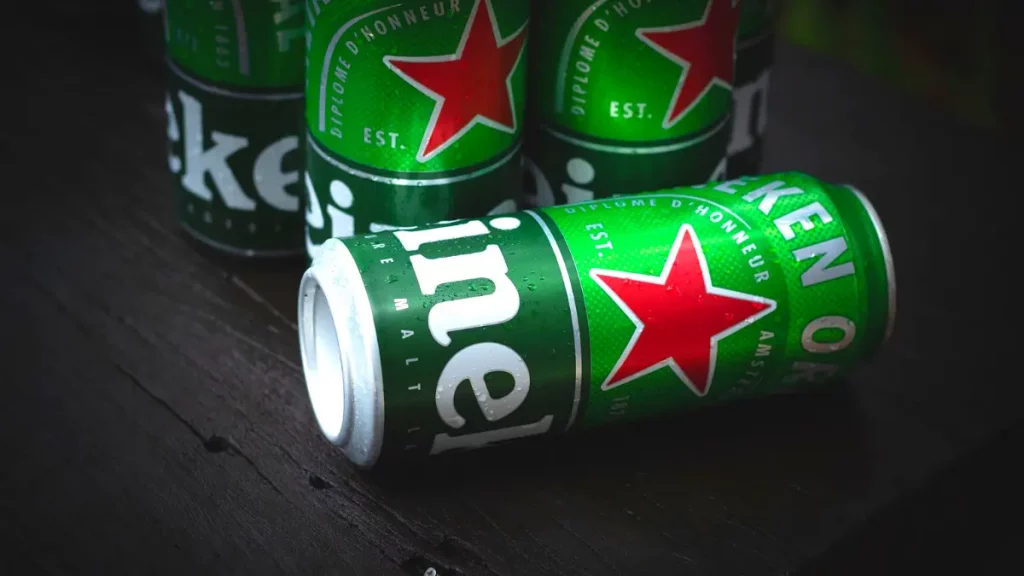 Cerveja Heineken em lata