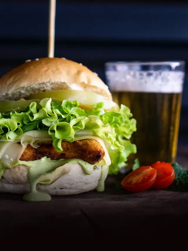 Sugestões  de cerveja para celebrar o Dia Mundial do Hambúrguer