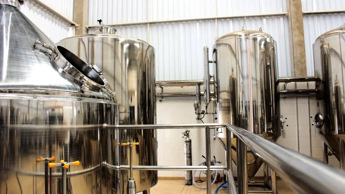 Tanques de fermentação de cerveja em inox